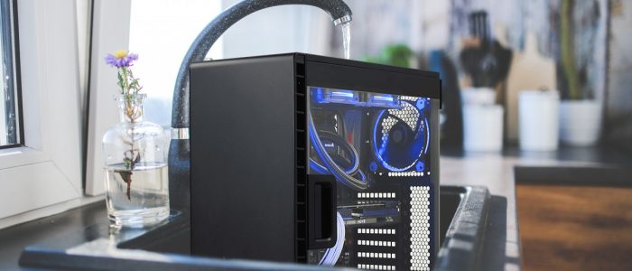 Want A Liquid Cooled PC? Build It In The Fucking Sink